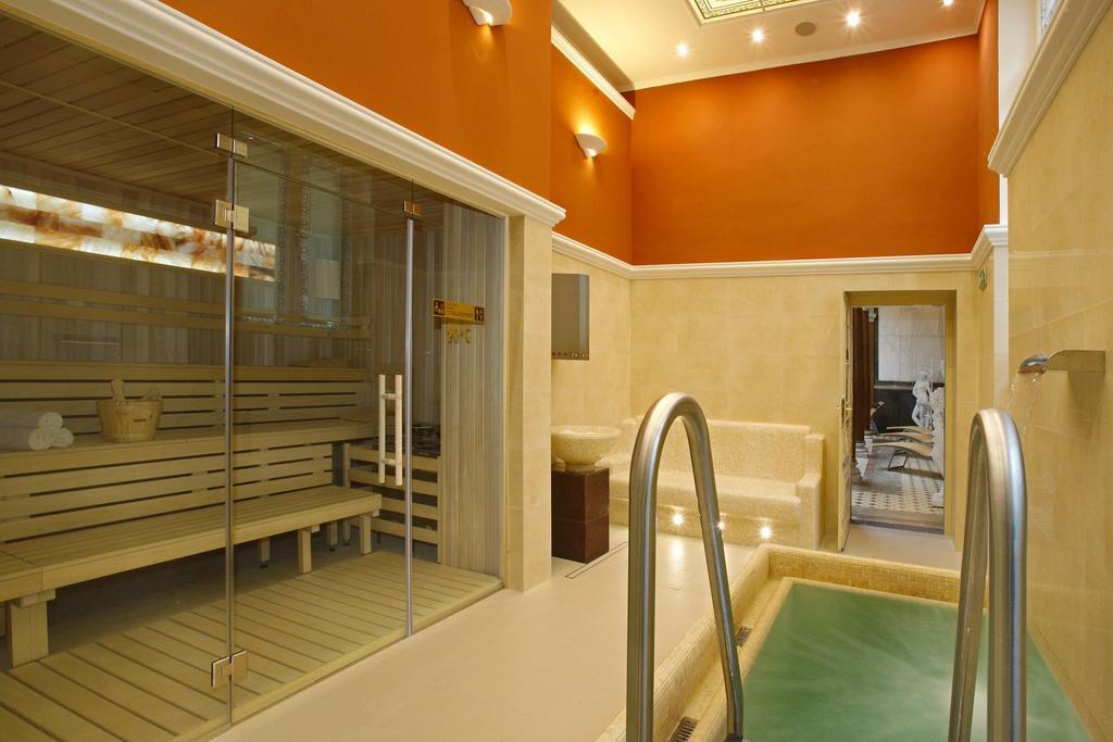 Ensana Centralni Lazne - Maria Spa Mariánské Lázně Extérieur photo
