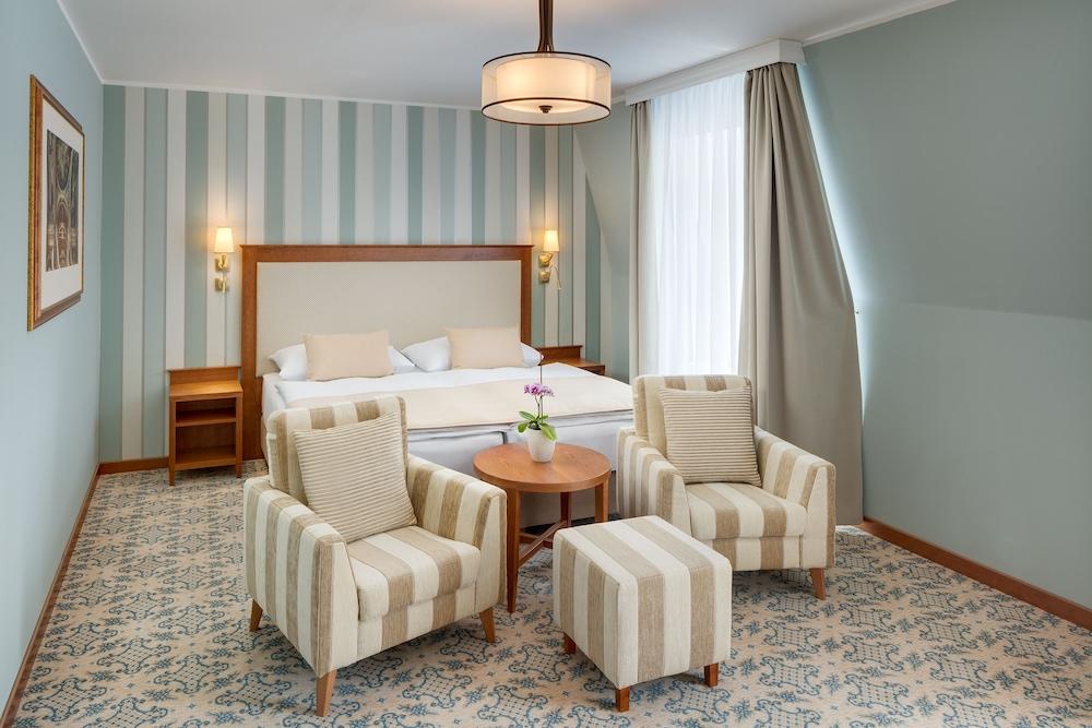 Ensana Centralni Lazne - Maria Spa Mariánské Lázně Extérieur photo