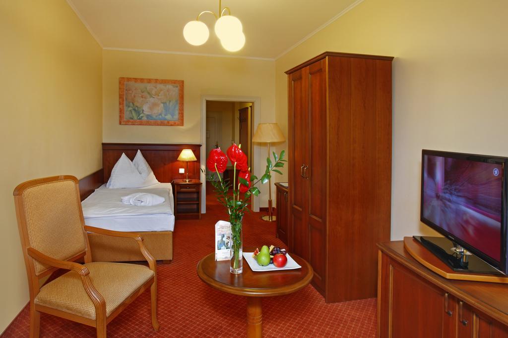 Ensana Centralni Lazne - Maria Spa Mariánské Lázně Chambre photo