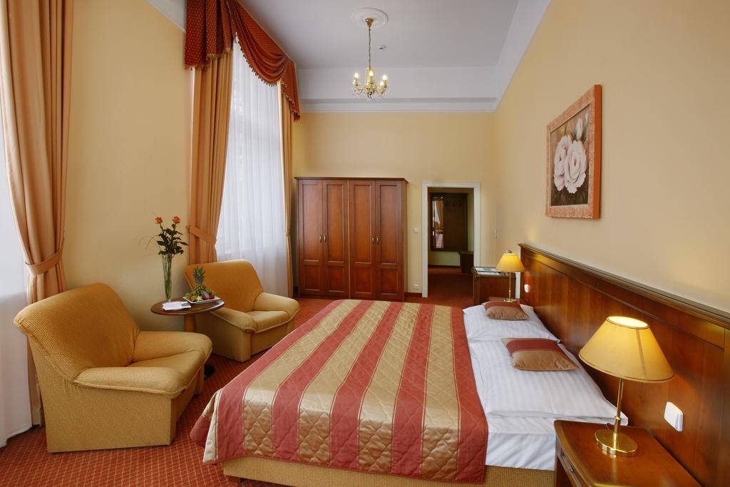 Ensana Centralni Lazne - Maria Spa Mariánské Lázně Chambre photo